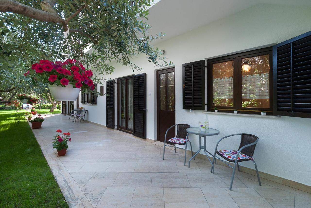 Weis Apartments Rovinj Room photo