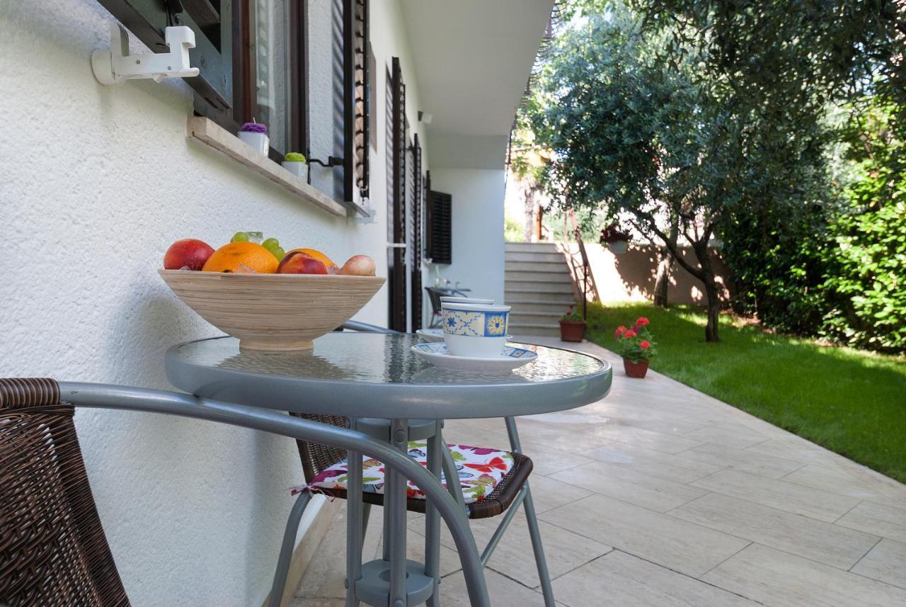 Weis Apartments Rovinj Room photo