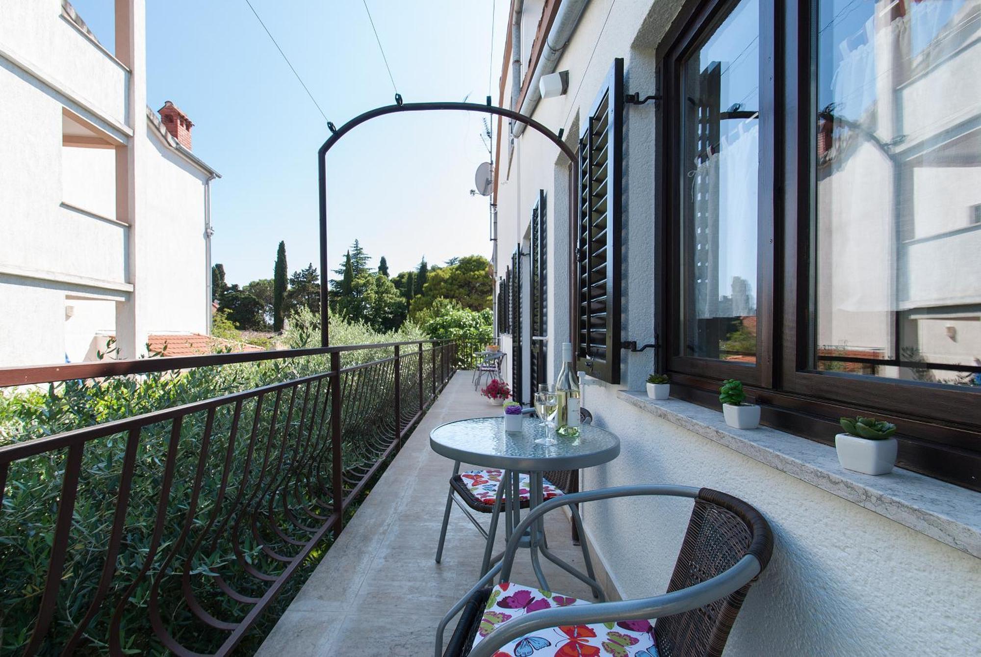 Weis Apartments Rovinj Room photo