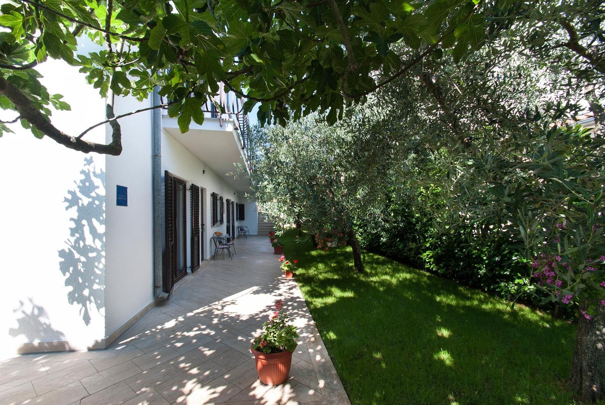 Weis Apartments Rovinj Room photo